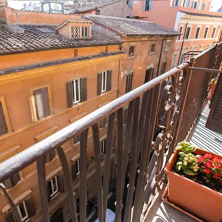 Minerva Relais Oda ve Kahvaltı