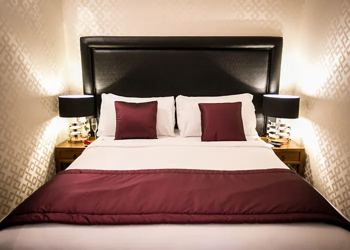 منيرفا ريلايس فندق مبيت وإفطار 4*